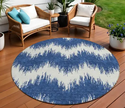 8' Navy Blue And Ivory Round Chevron Washable Indoor Outdoor Area Rug