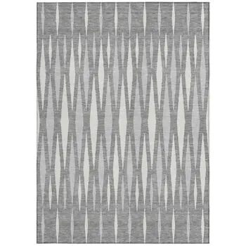 5' X 8' Gray And Ivory Geometric Washable Indoor Outdoor Area Rug