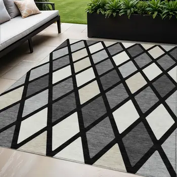 5' X 8' Black Gray And Ivory Geometric Washable Indoor Outdoor Area Rug