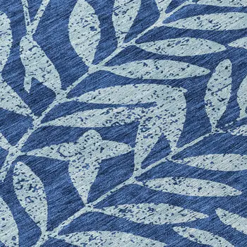 8' Navy Blue And Light Blue Round Floral Washable Indoor Outdoor Area Rug