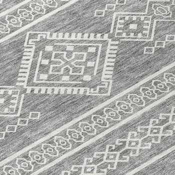 5' X 8' Gray And Ivory Southwestern Washable Indoor Outdoor Area Rug