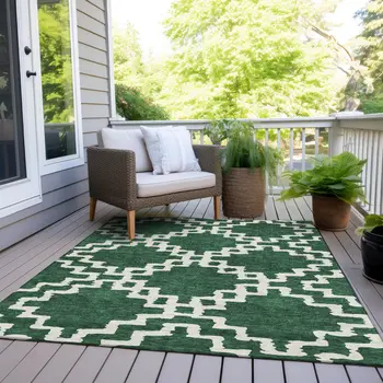 5' X 8' Emerald And Ivory Geometric Washable Indoor Outdoor Area Rug