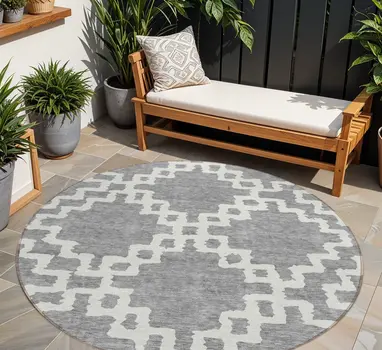 8' Gray And Ivory Round Geometric Washable Indoor Outdoor Area Rug