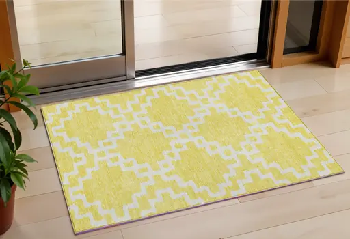 3' X 5' Yellow And Ivory Geometric Washable Indoor Outdoor Area Rug