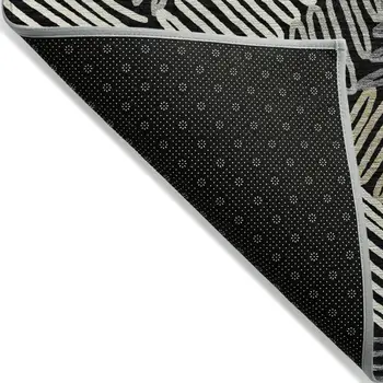5' X 8' Black Gray And Ivory Floral Washable Indoor Outdoor Area Rug
