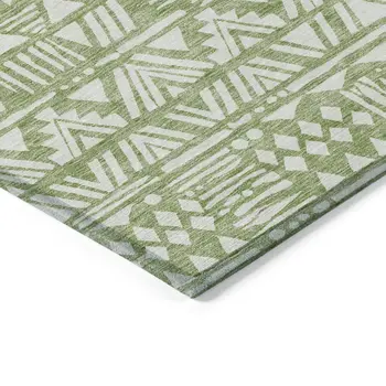 8' X 10' Green And Ivory Southwestern Washable Indoor Outdoor Area Rug