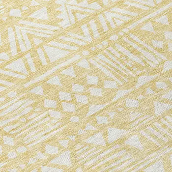 8' Wheat And Ivory Round Southwestern Washable Indoor Outdoor Area Rug