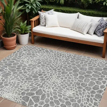 8' X 10' Gray And Ivory Geometric Washable Indoor Outdoor Area Rug
