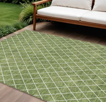 8' X 10' Green And Ivory Geometric Washable Indoor Outdoor Area Rug