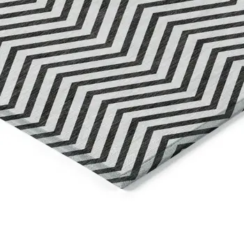 8' X 10' White And Black Chevron Washable Indoor Outdoor Area Rug