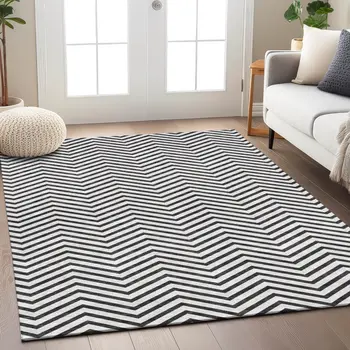 8' X 10' White And Black Chevron Washable Indoor Outdoor Area Rug