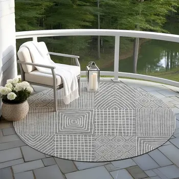 8' Gray And Ivory Round Geometric Washable Indoor Outdoor Area Rug