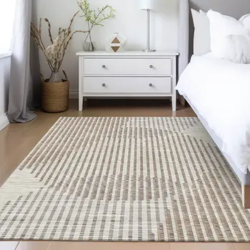 8' X 10' Beige And Ivory Geometric Washable Indoor Outdoor Area Rug