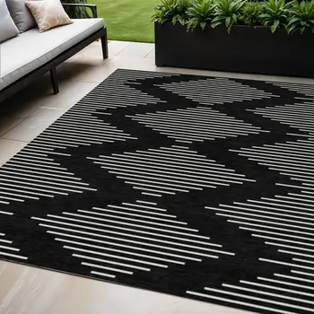 5' X 8' Black And Ivory Geometric Washable Indoor Outdoor Area Rug
