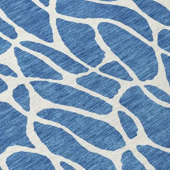 8' Blue And Ivory Round Geometric Washable Indoor Outdoor Area Rug