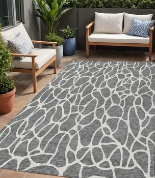 5' X 8' Gray And Ivory Geometric Washable Indoor Outdoor Area Rug
