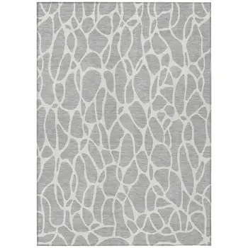 5' X 8' Silver And Ivory Geometric Washable Indoor Outdoor Area Rug