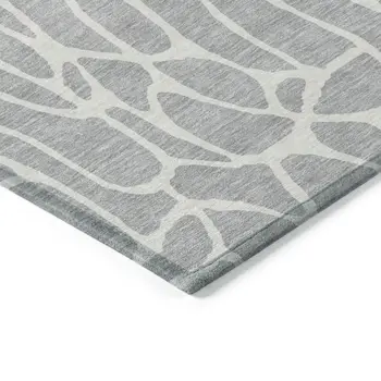 5' X 8' Silver And Ivory Geometric Washable Indoor Outdoor Area Rug