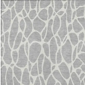 8' X 10' Silver And Ivory Geometric Washable Indoor Outdoor Area Rug