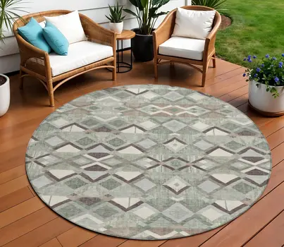 8' Sage And Off White Round Geometric Washable Indoor Outdoor Area Rug