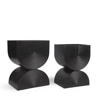 Set of Two Black Metal 20 Ounce Pot Planters