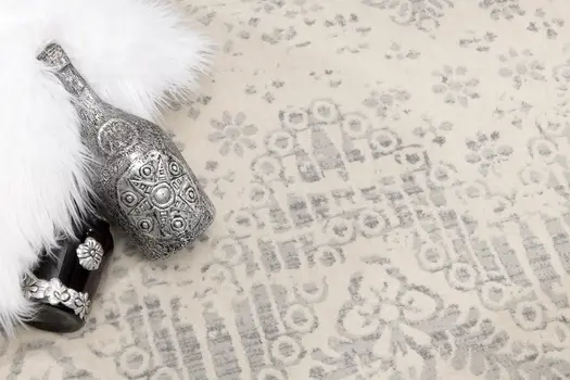 2' X 2' Beige And Gray Floral Medallion Square Rug