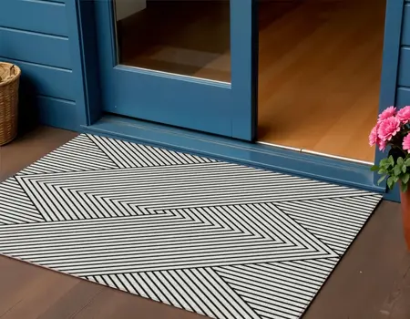 3' X 5' White And Black Geometric Washable Indoor Outdoor Area Rug