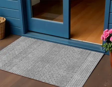 3' X 5' Gray And Silver Chevron Washable Indoor Outdoor Area Rug