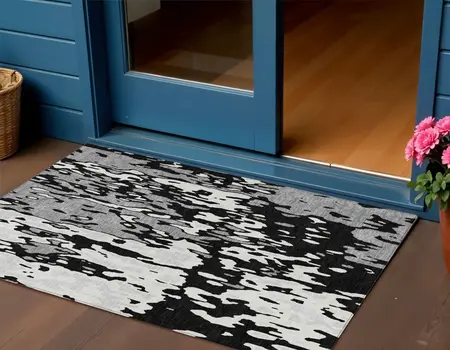 3' X 5' Black And Ivory Abstract Washable Indoor Outdoor Area Rug