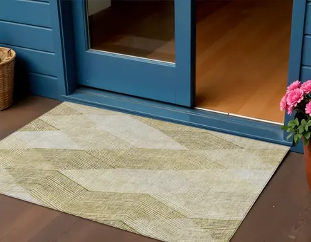 3' X 5' Ivory Wheat And Beige Argyle Washable Indoor Outdoor Area Rug