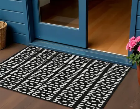 3' X 5' Black And Ivory Geometric Washable Indoor Outdoor Area Rug