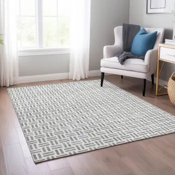 5' X 8' Gray And Ivory Geometric Washable Indoor Outdoor Area Rug