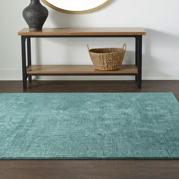 4' X 6' Green And White Hand Woven Area Rug