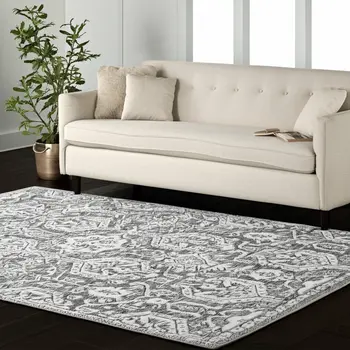 5' X 8' Gray And White Geometric Hand Tufted Area Rug