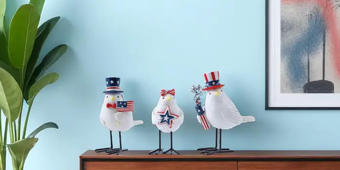 Set of Three Red White And Blue Polyresin Bird Figurine