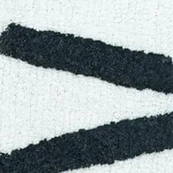 32" White And Black Cotton Kitty Cat Shaped Youthful Bath Rug