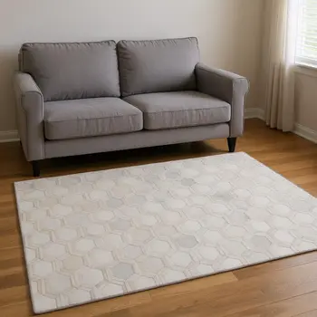 5' X 8' Ivory And Gray Geometric Washable Area Rug With UV Protection
