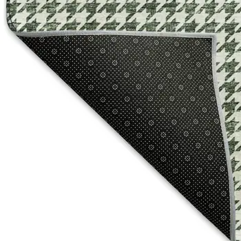 3' X 5' Green And White Houndstooth Washable Area Rug With UV Protection