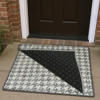 3' X 5' Gray And Ivory Houndstooth Washable Area Rug With UV Protection