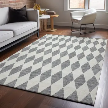 9' X 12' Gray And Ivory Diamond Washable Area Rug With UV Protection
