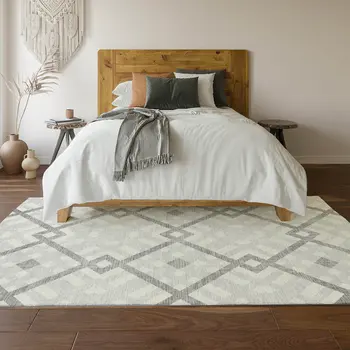 5' X 8' Silver And Ivory Geometric Washable Area Rug With UV Protection