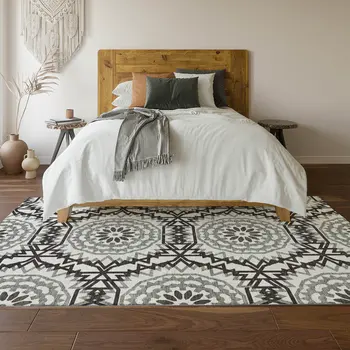5' X 8' White And Black Geometric Washable Area Rug With UV Protection