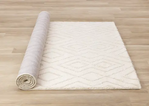 5' X 8' Cream Area Rug