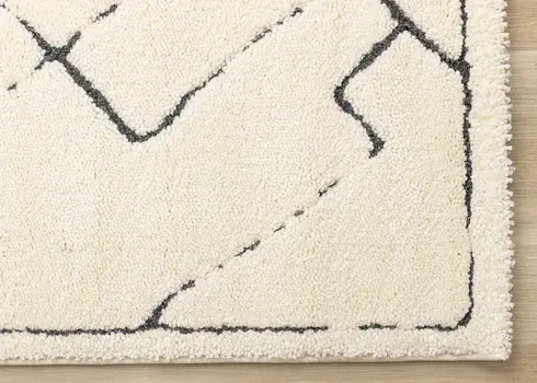8' X 11' Cream Area Rug
