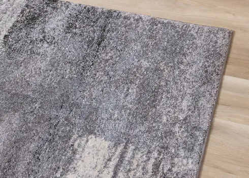 5' X 8' White Area Rug