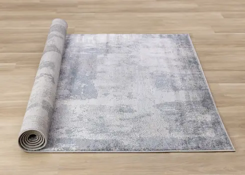5' X 8' White Area Rug