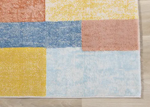 5' X 8' Yellow And Orange Geometric Area Rug