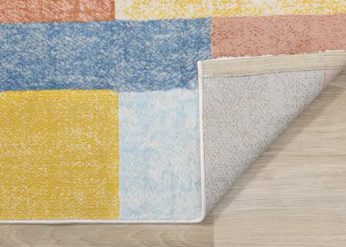 5' X 8' Yellow And Orange Geometric Area Rug
