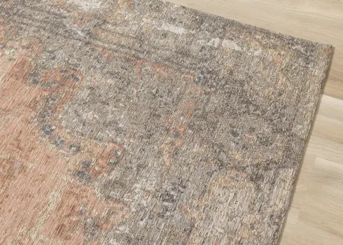 8' X 11' Pink Area Rug