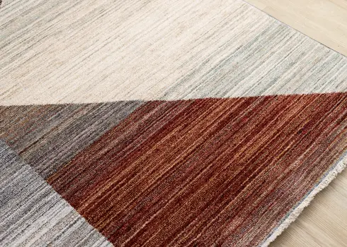 5' X 8' White Area Rug